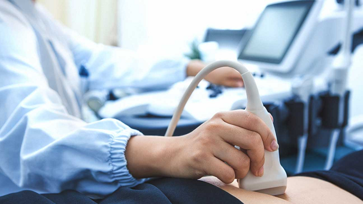 Can congenital heart problems in the fetus be cured?