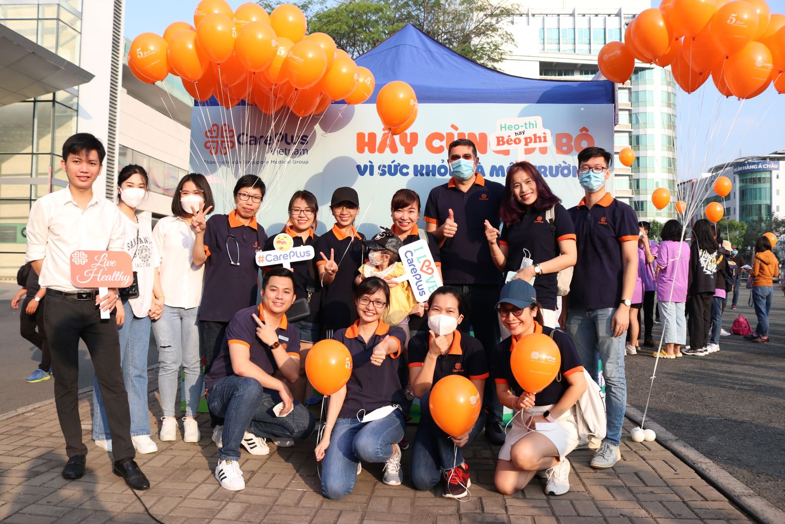 CarePlus đồng hành cùng Lawrence S.Ting Charity Walk 